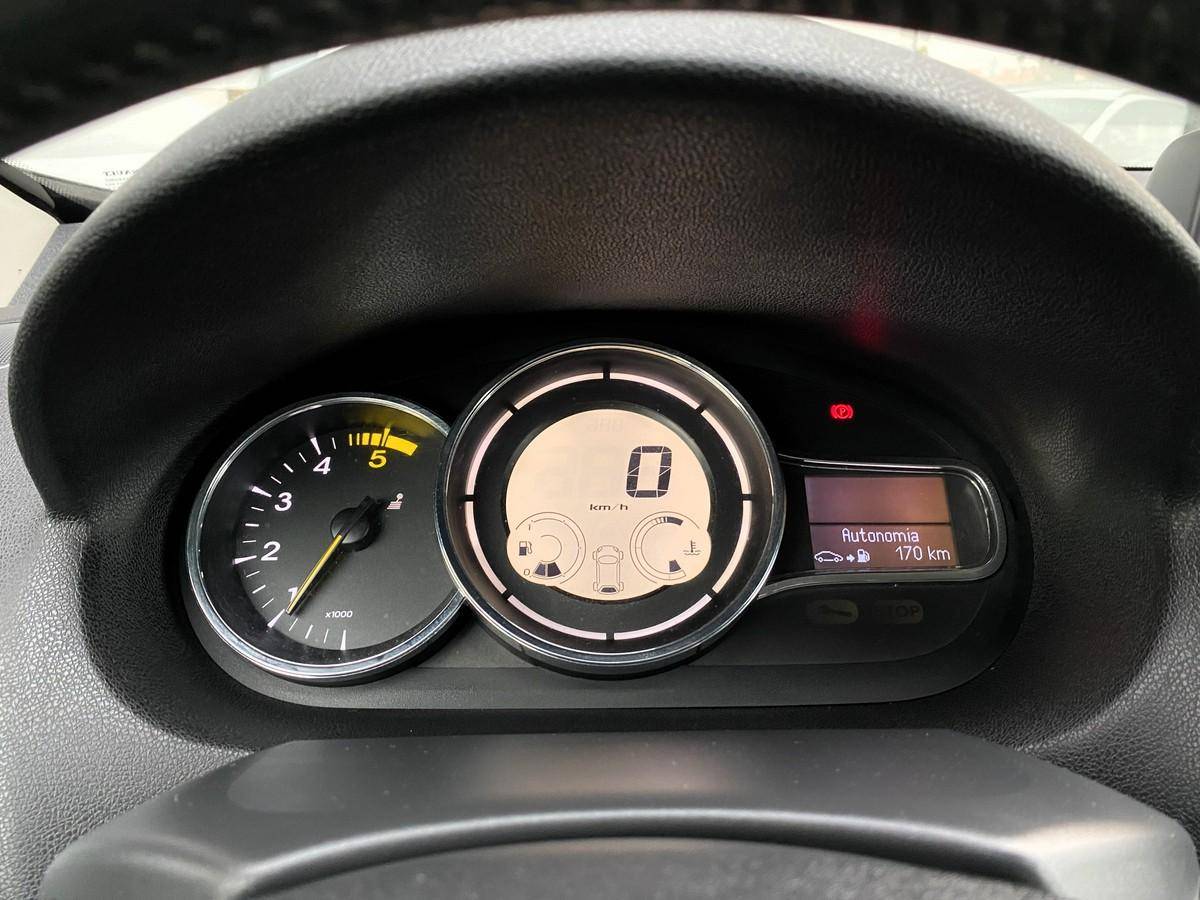 renault-megane-sport-tourer-2015-diesel-1461cc