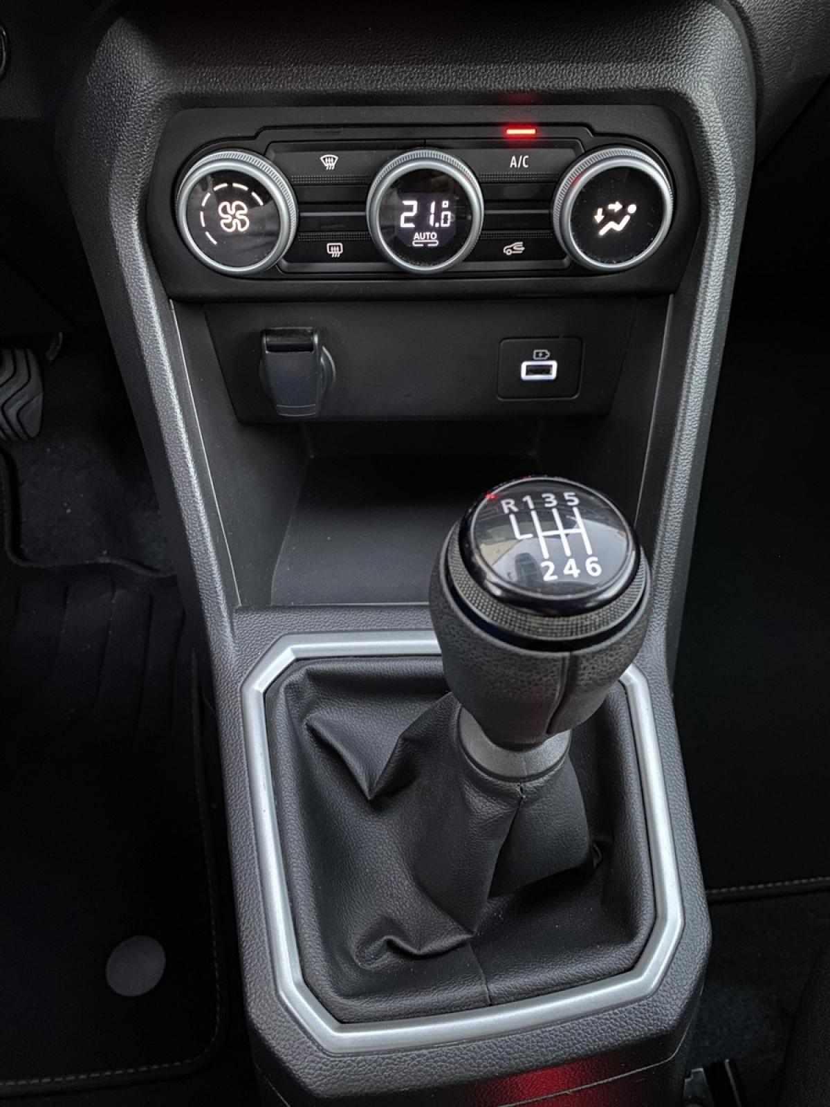 dacia-jogger-2023-gpl-999cc