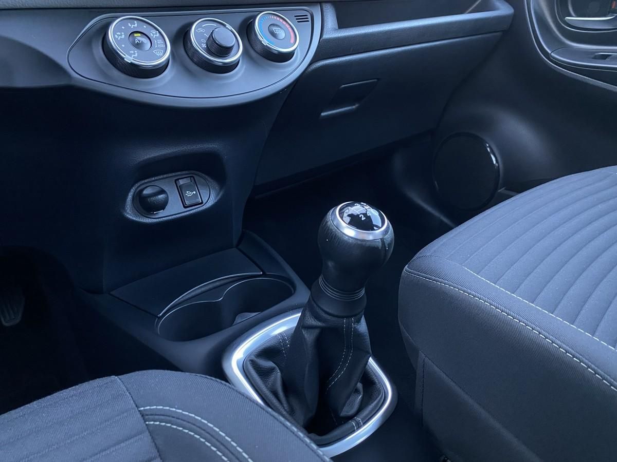 toyota-yaris-2020-gasolina-998cc