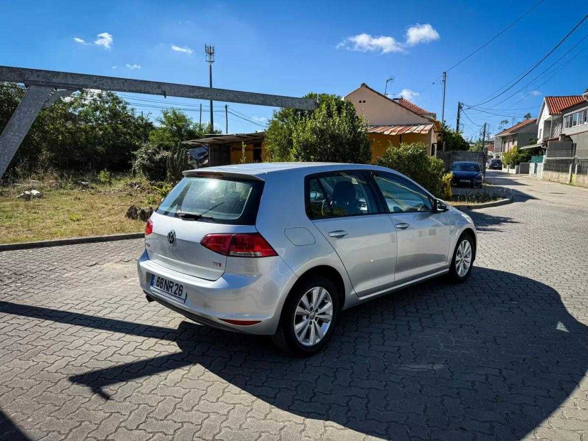 volkswagen-golf-2013-diesel-1598cc