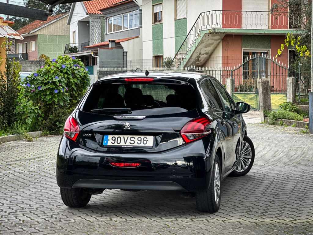 peugeot-208-2018-diesel-1499cc