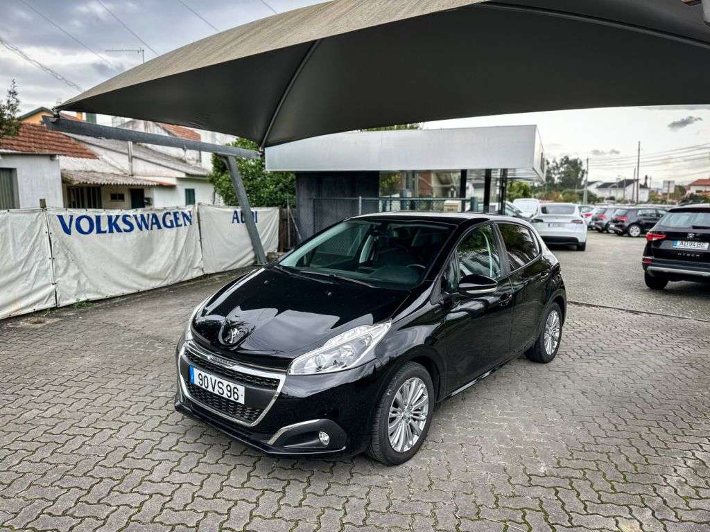 peugeot-208-2018-diesel-1499cc
