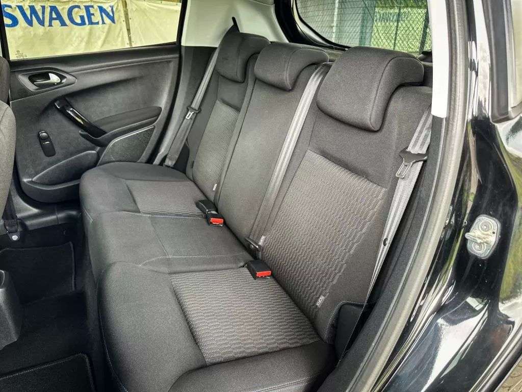 peugeot-208-2018-diesel-1499cc