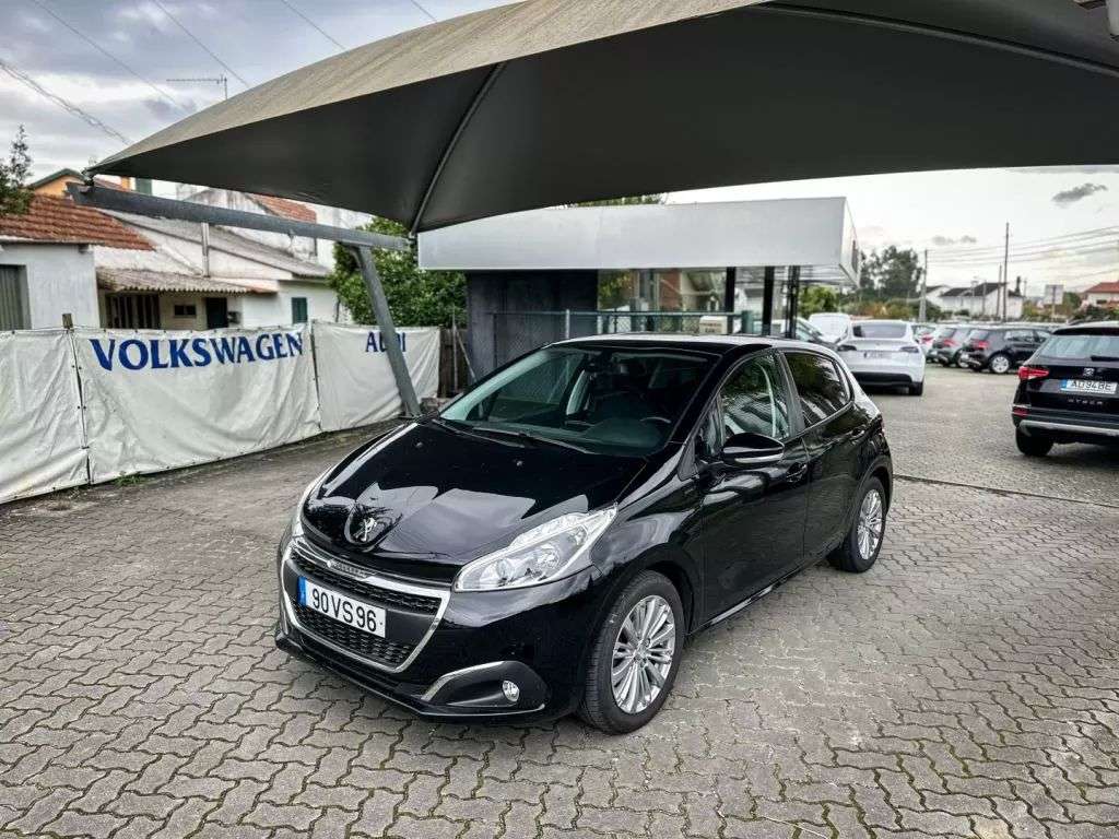 peugeot-208-2018-diesel-1499cc
