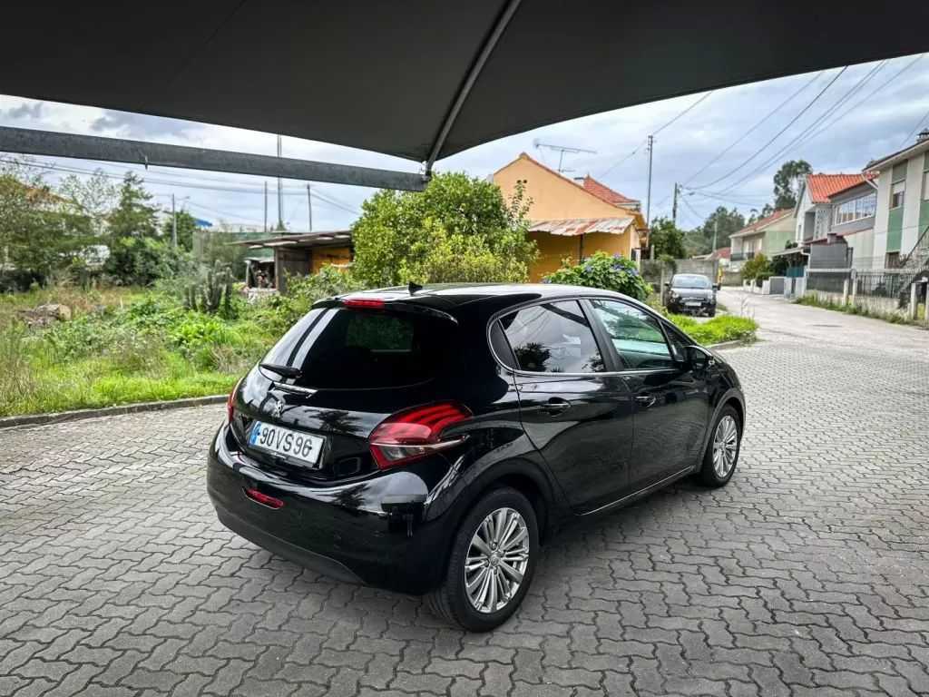 peugeot-208-2018-diesel-1499cc