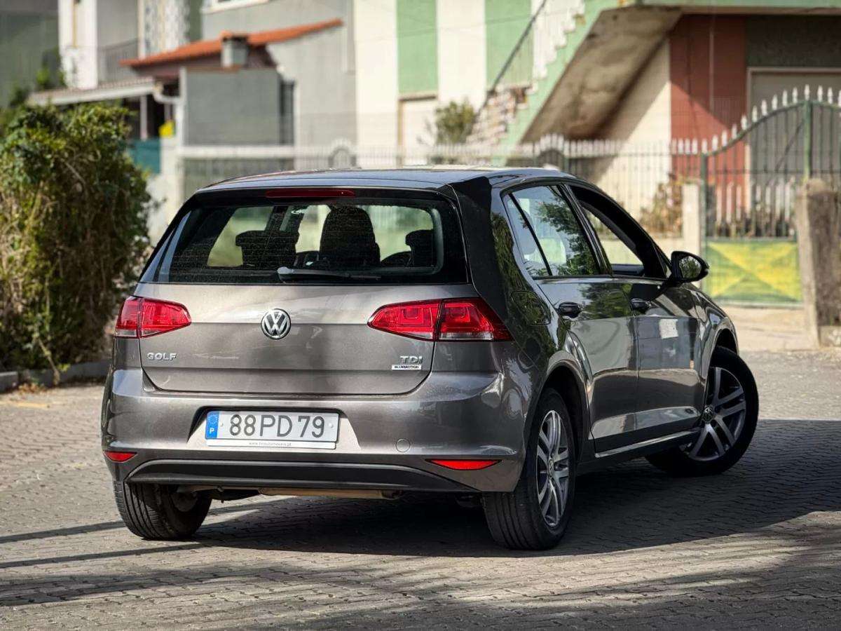 volkswagen-golf-2015-diesel-1598cc