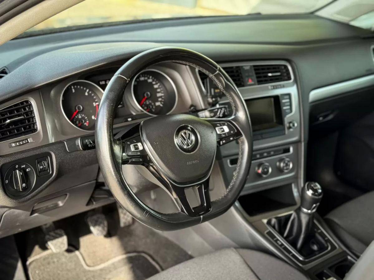 volkswagen-golf-2015-diesel-1598cc