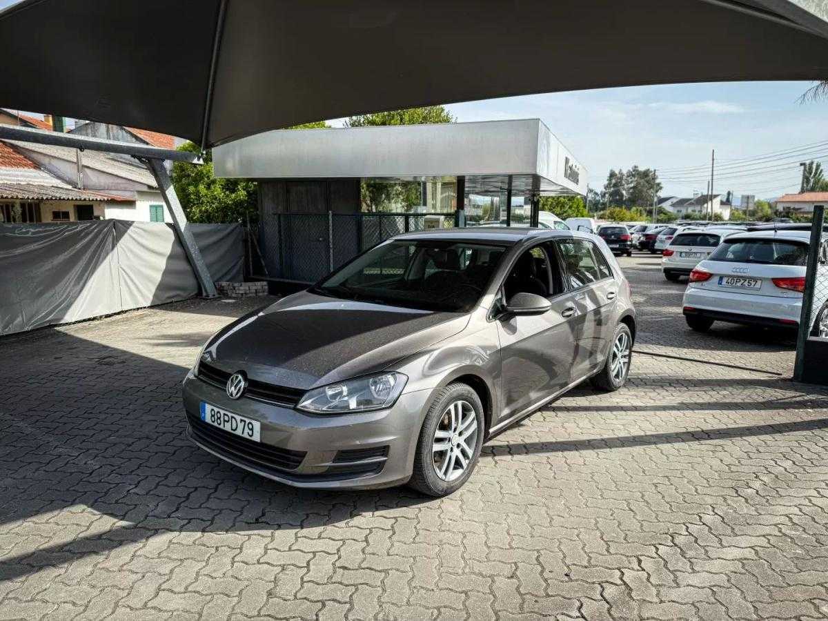 volkswagen-golf-2015-diesel-1598cc