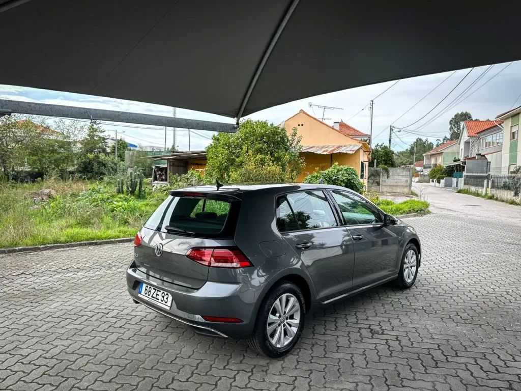 volkswagen-golf-2019-diesel-1598cc