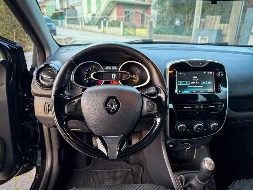 renault-clio-2015-gasolina-898cc