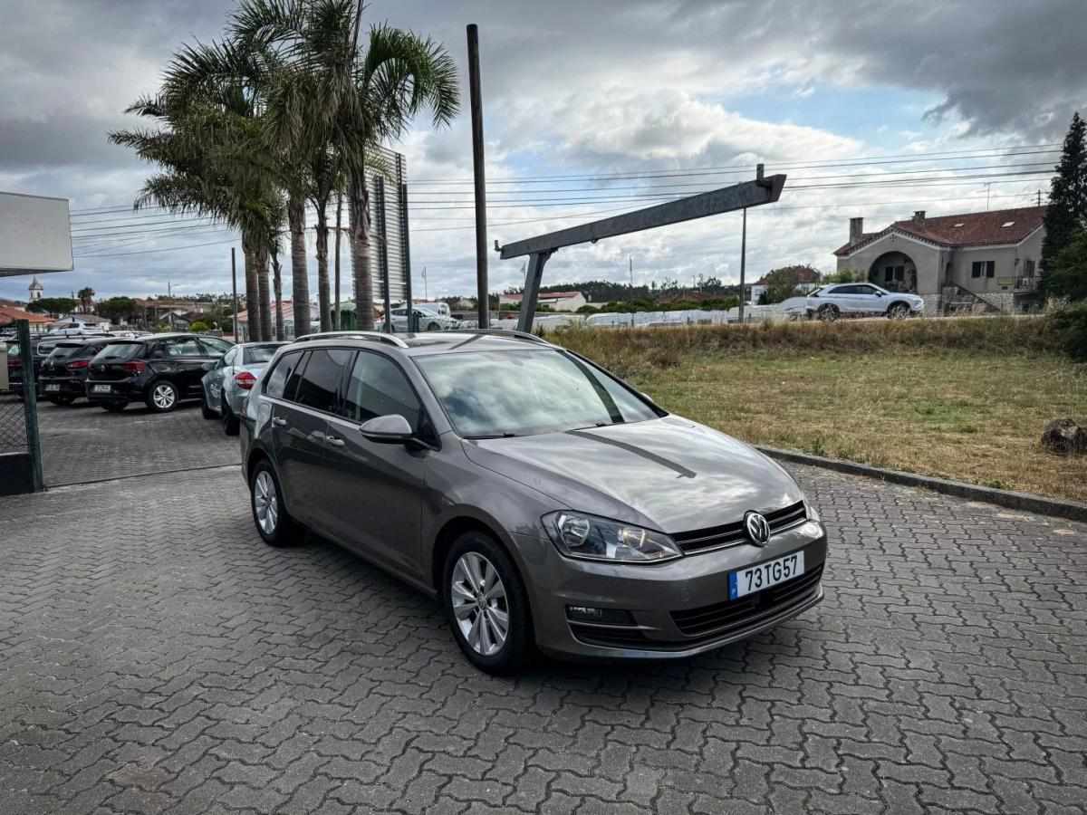 volkswagen-golf-variant-2014-diesel-1598cc