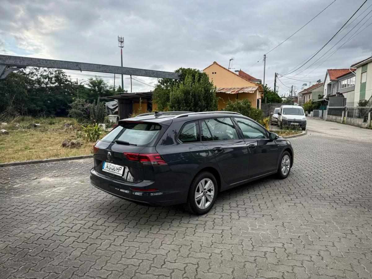 volkswagen-golf-2022-diesel-1968cc