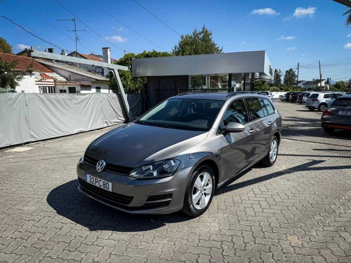 volkswagen-golf-variant-2014-diesel-1598cc