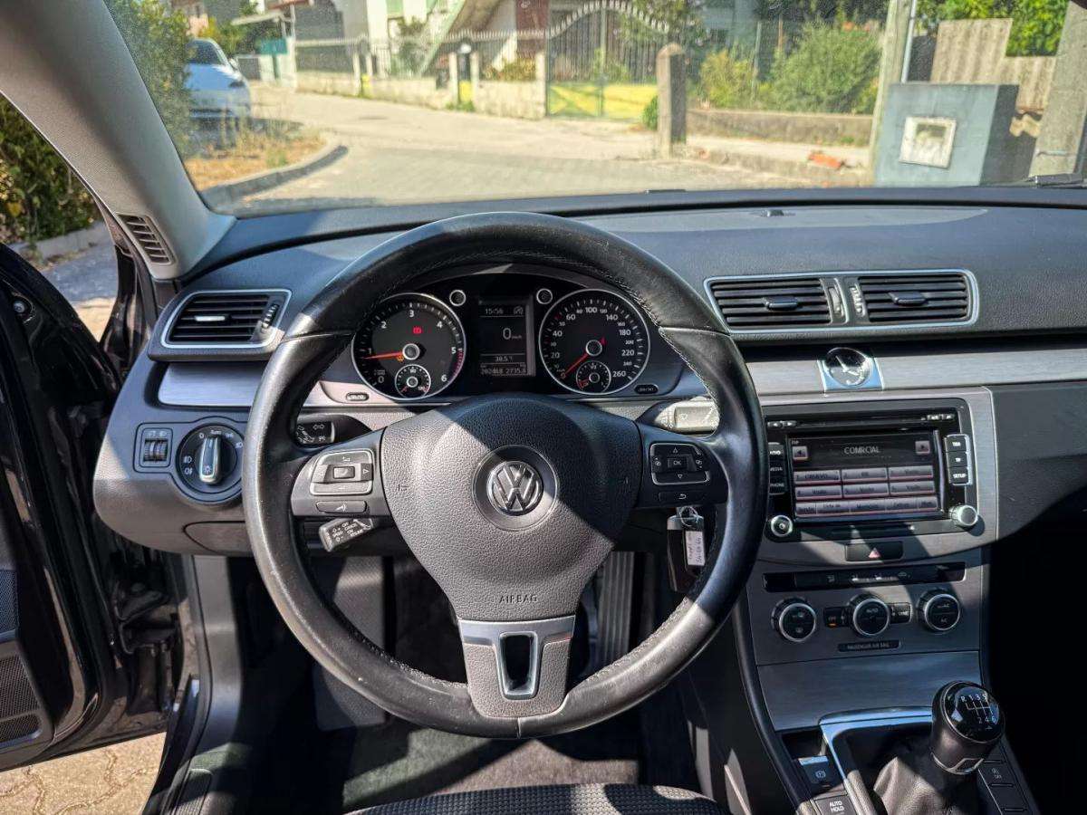 volkswagen-passat-variant-2014-diesel-1598cc