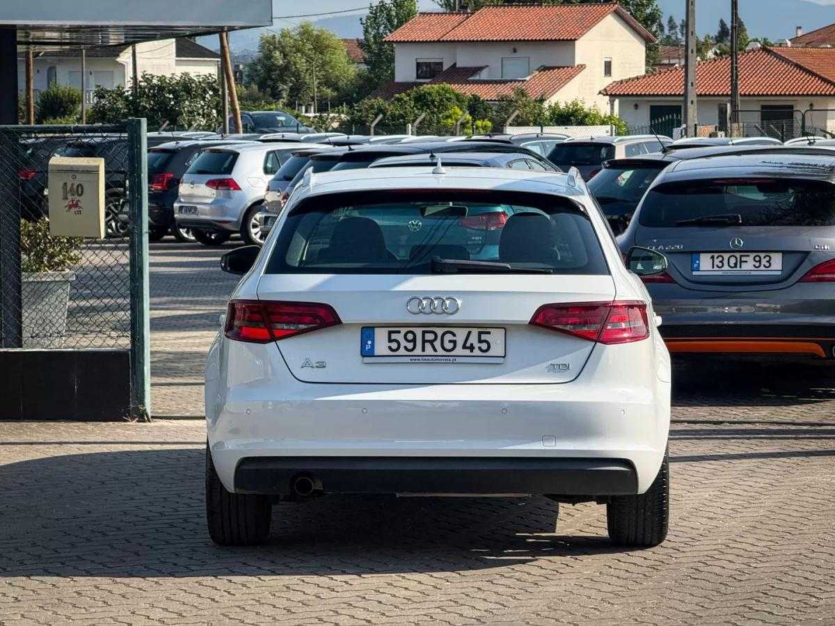 audi-a3-sportback-2016-diesel-1598cc