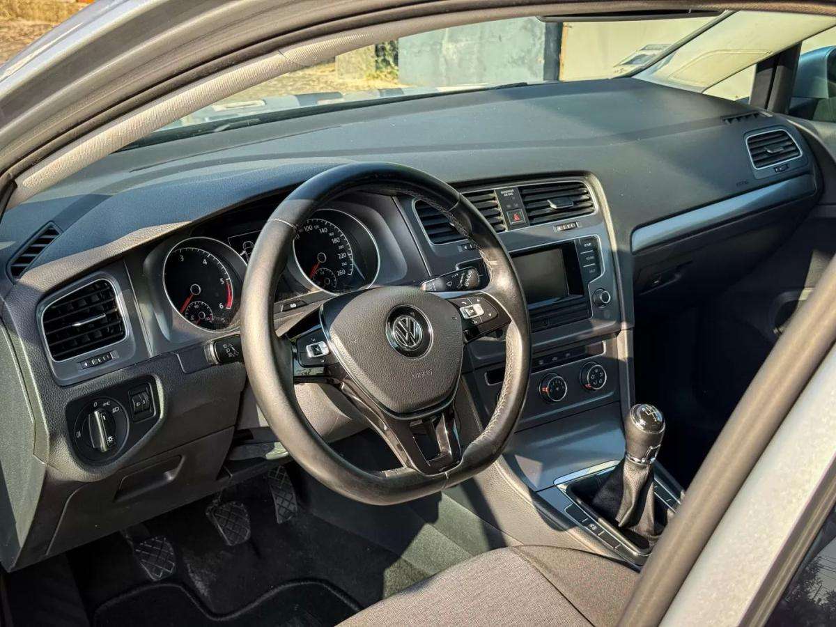 volkswagen-golf-2013-diesel-1598cc