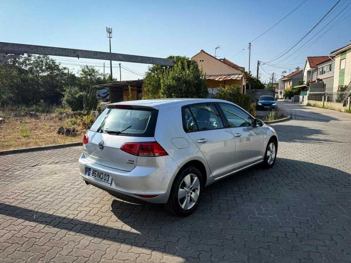 volkswagen-golf-2013-diesel-1598cc