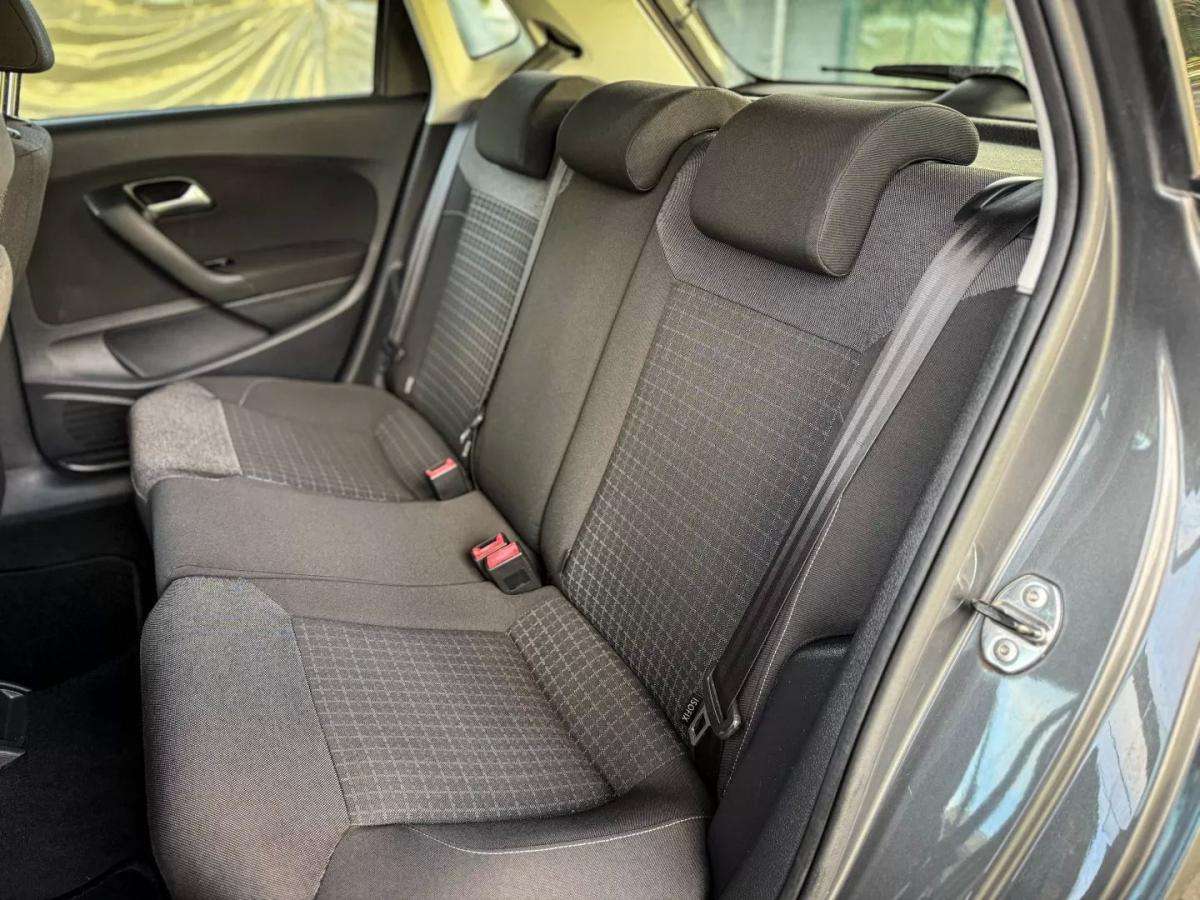 volkswagen-polo-2016-gasolina-999cc