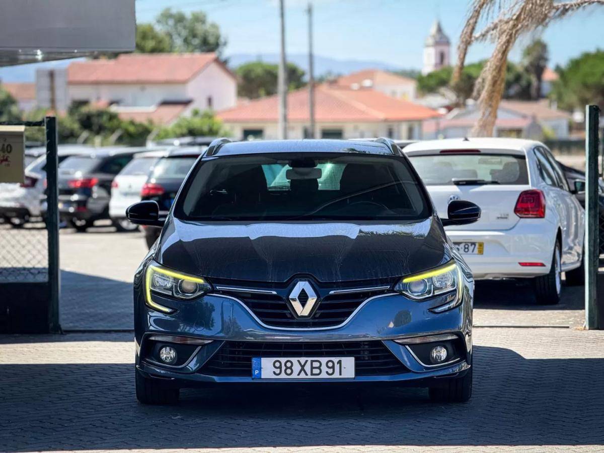 renault-megane-2019-diesel-1461cc