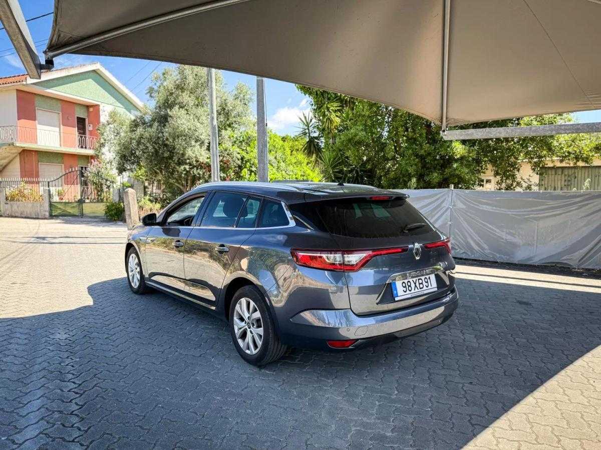 renault-megane-2019-diesel-1461cc