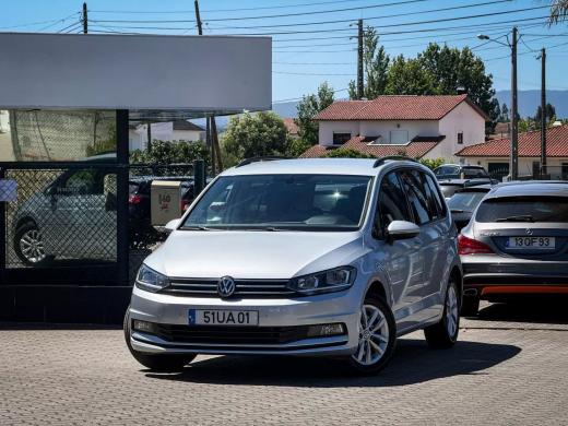 volkswagen-touran-2017-diesel-1598cc