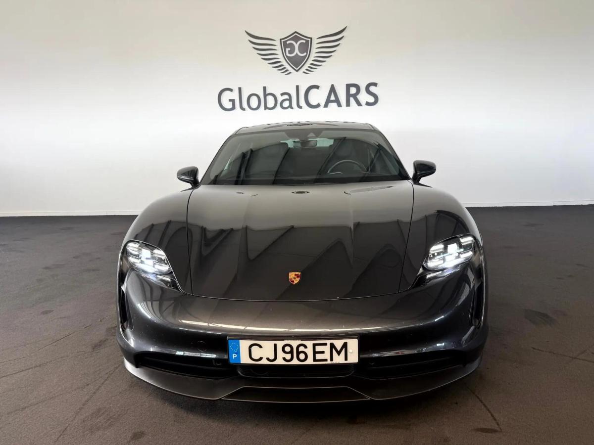 porsche-taycan-2021-eletrico-0cc