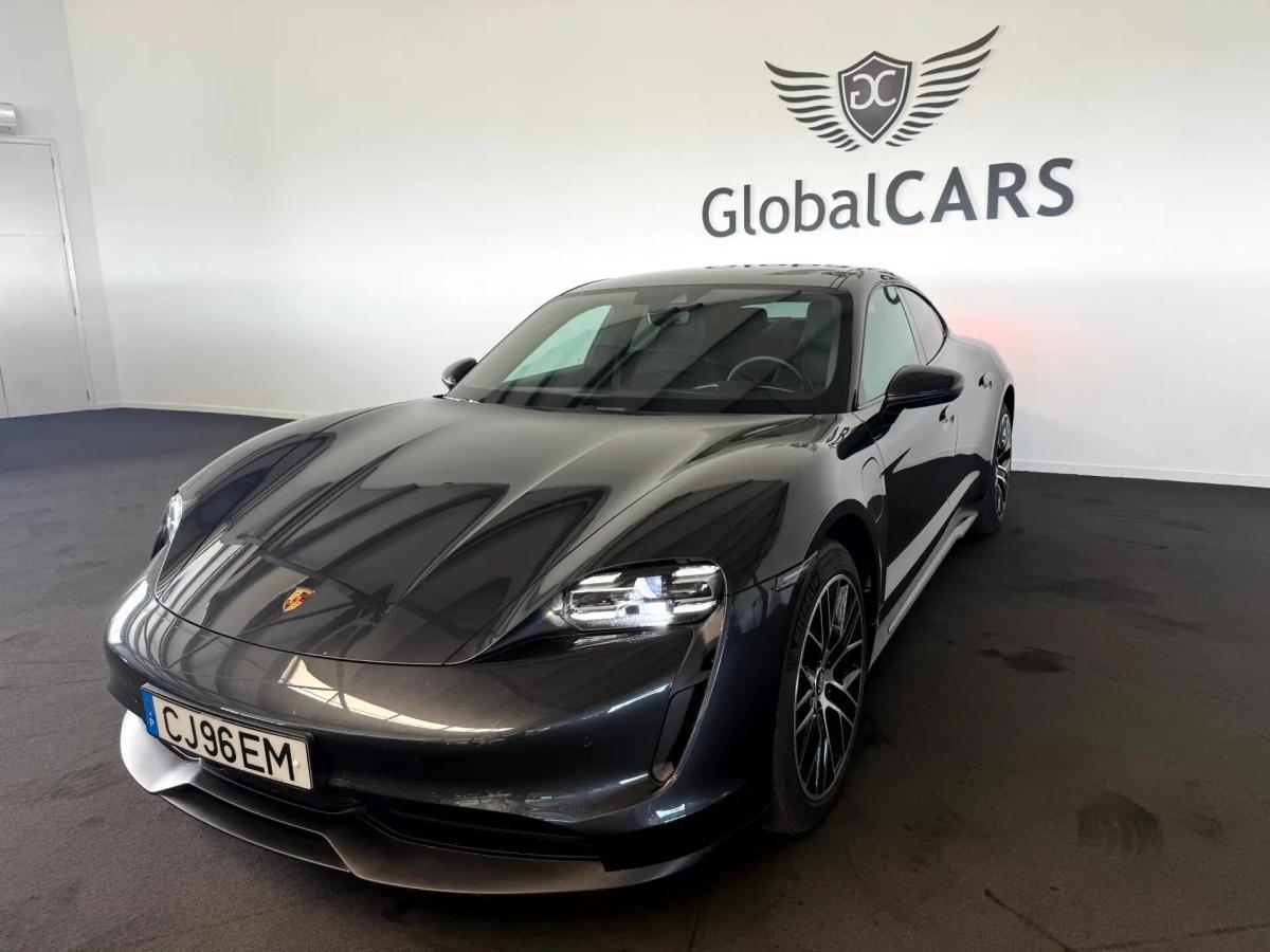 porsche-taycan-2021-eletrico-0cc
