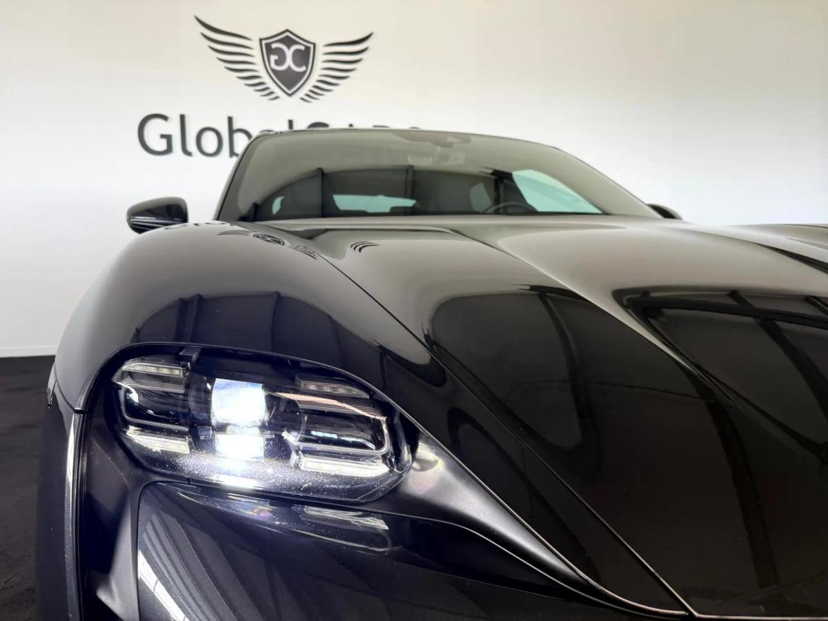 porsche-taycan-2021-eletrico-0cc