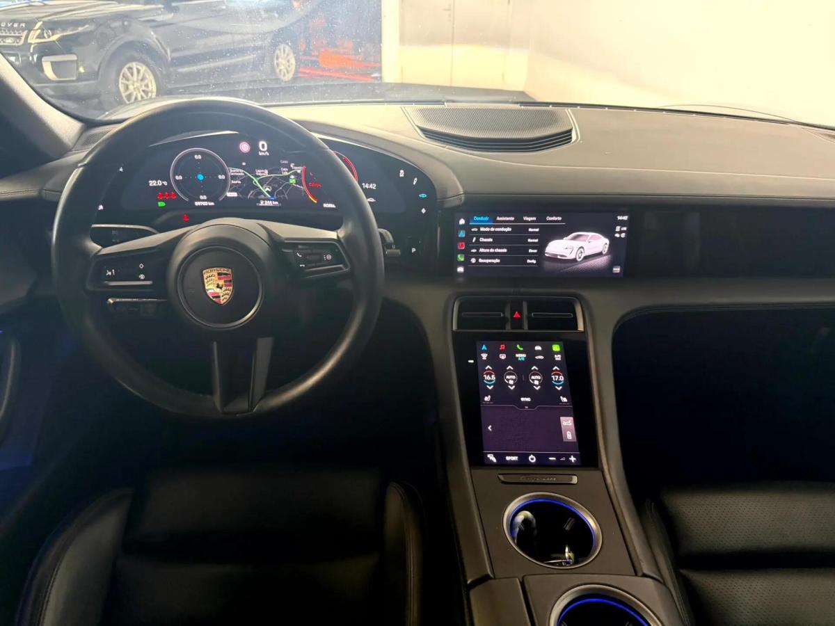 porsche-taycan-2021-eletrico-0cc
