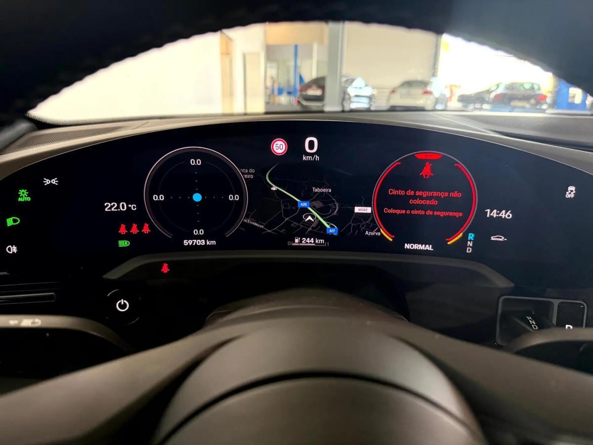 porsche-taycan-2021-eletrico-0cc