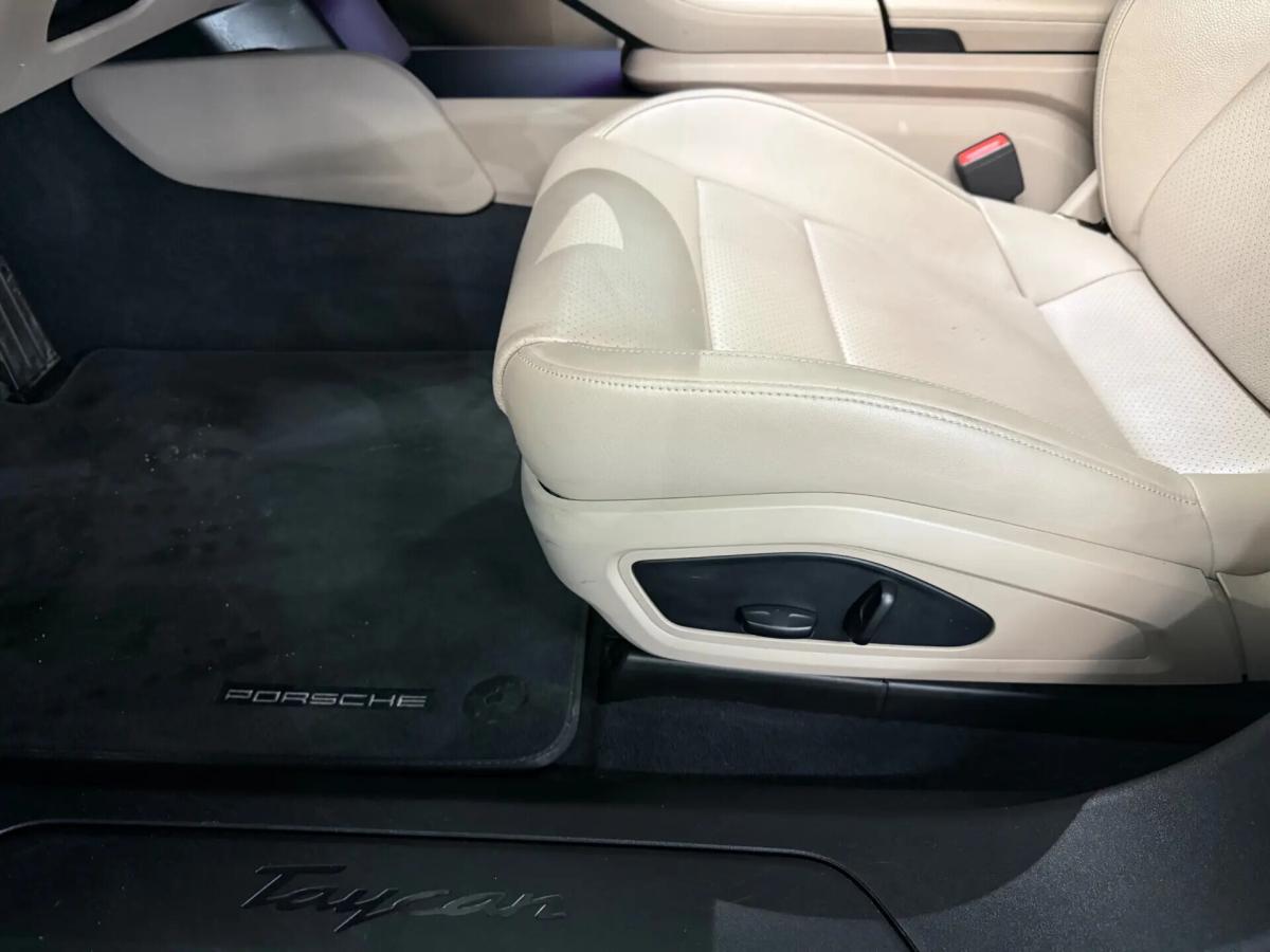 porsche-taycan-2021-eletrico-0cc
