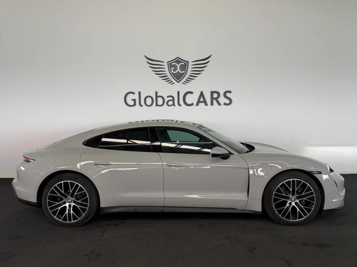 porsche-taycan-2021-eletrico-0cc