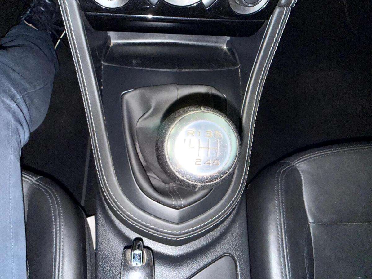 peugeot-rcz-2011-gasolina-1598cc