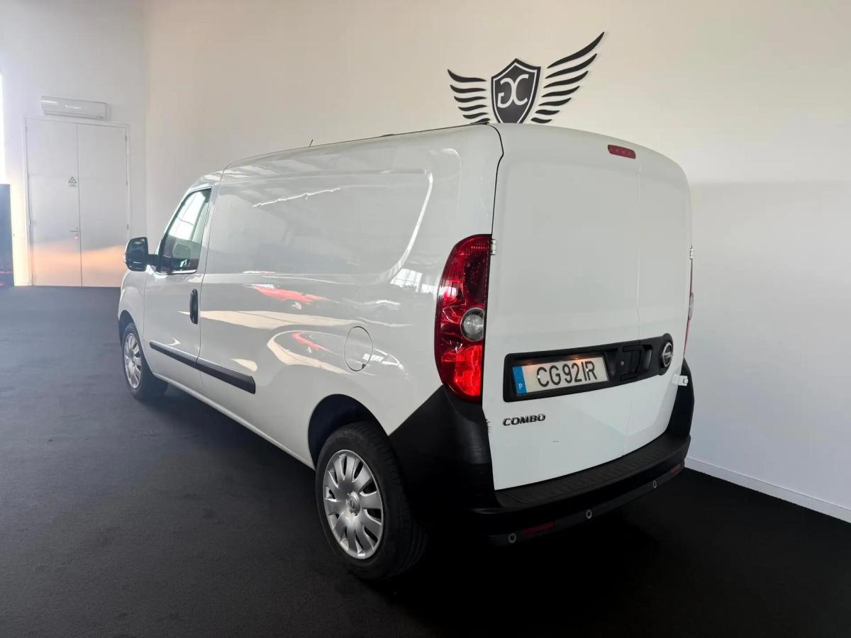 opel-combo-2018-diesel-1248cc