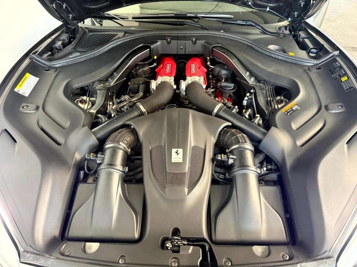 ferrari-portofino-2019-gasolina-3855cc