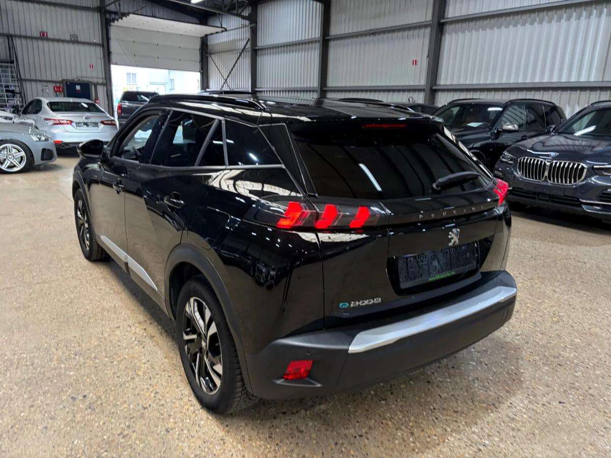 peugeot-e-2008-2021-eletrico-0cc