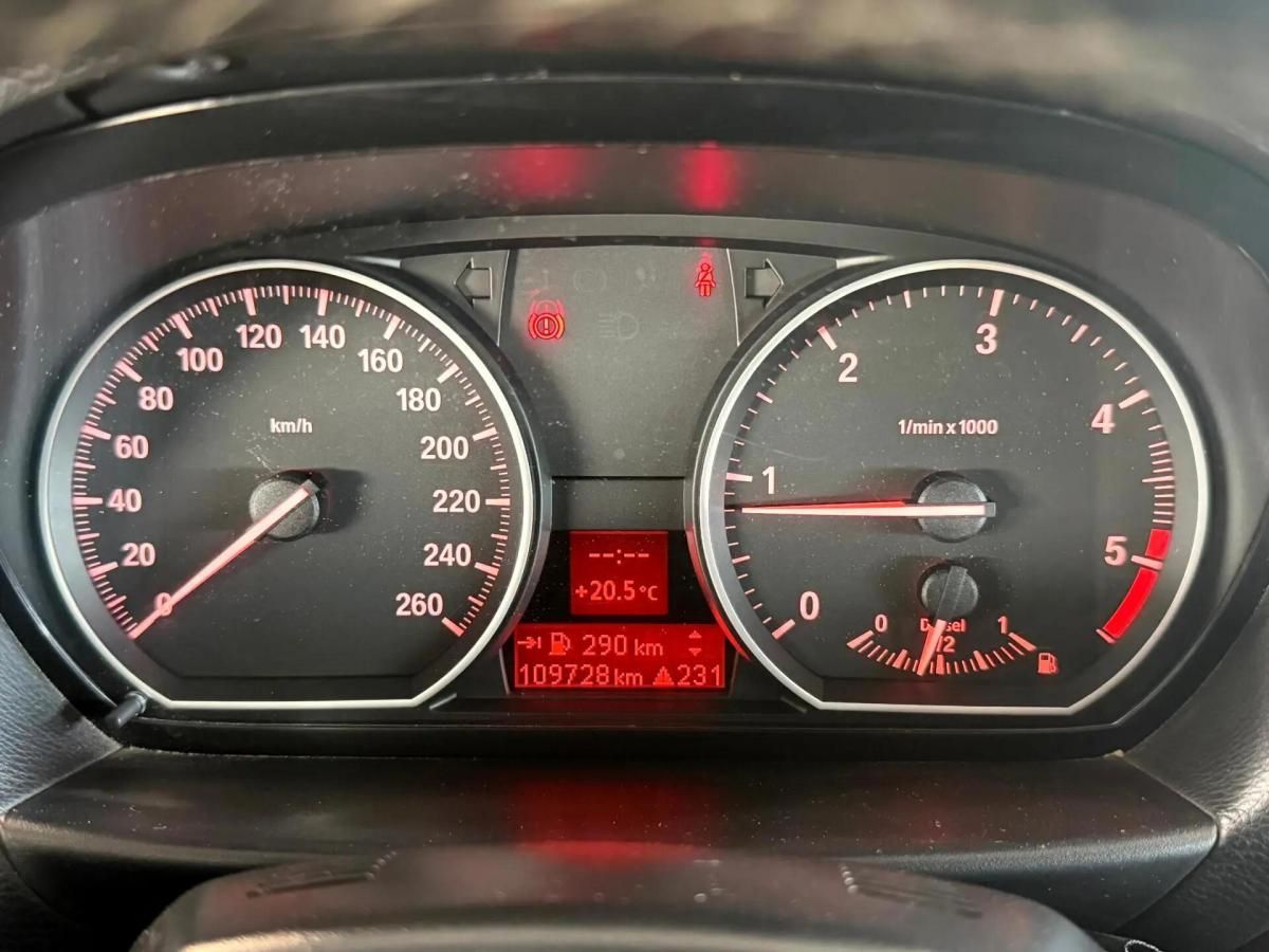 bmw-serie-1-120-2010-diesel-1995cc