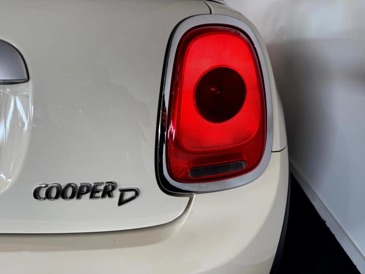 mini-cooper-d-2015-diesel-1496cc