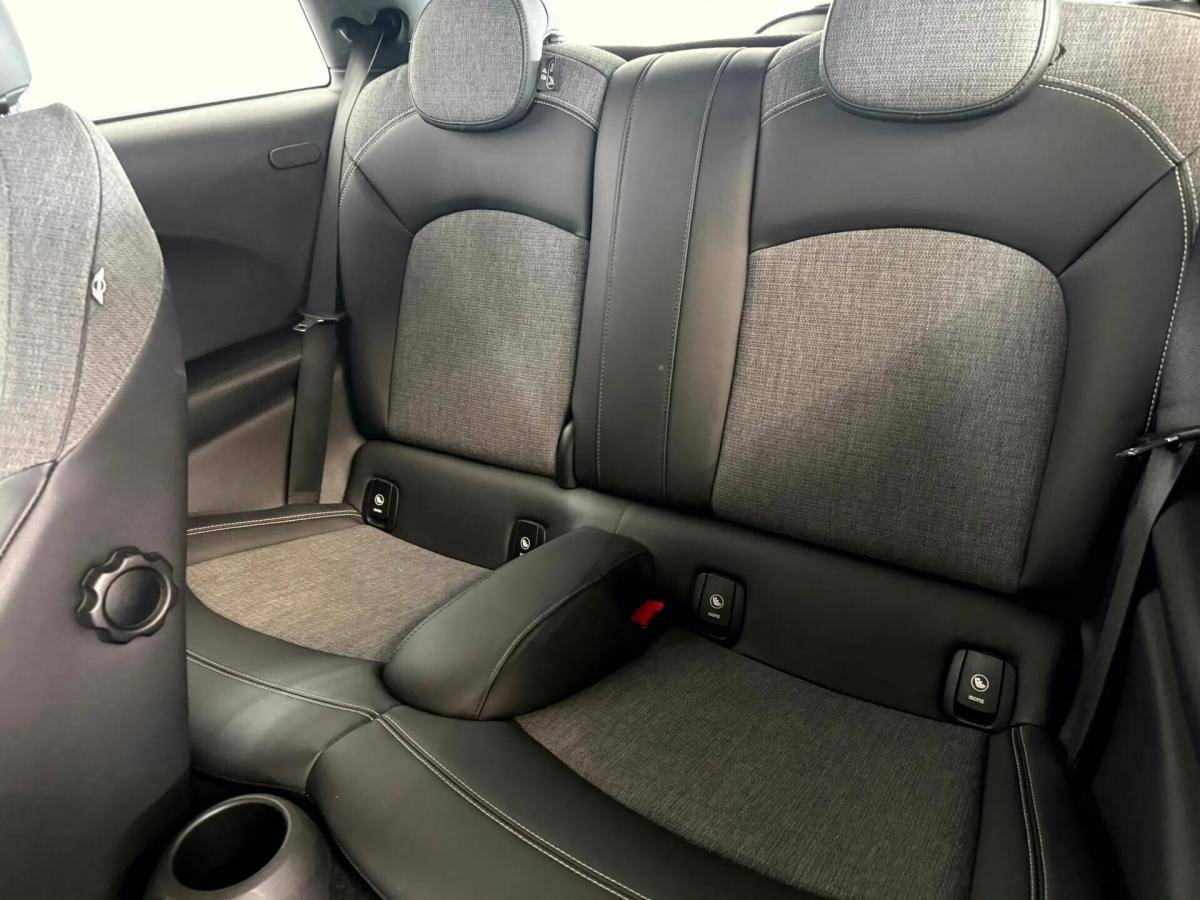 mini-cooper-d-2015-diesel-1496cc