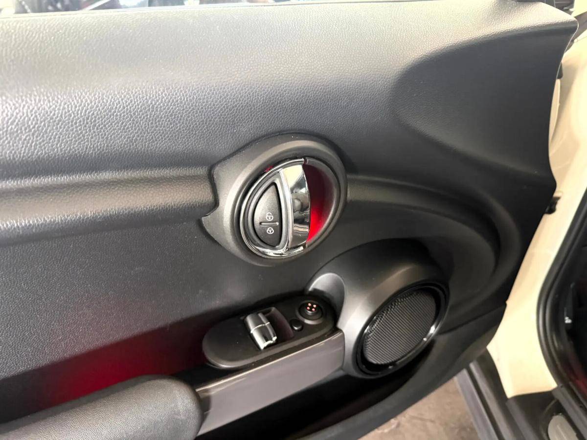 mini-cooper-d-2015-diesel-1496cc