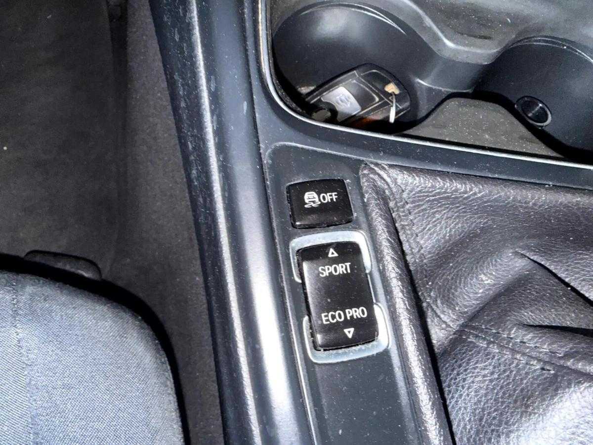 bmw-serie-3-318d-touring-2013-diesel-1995cc