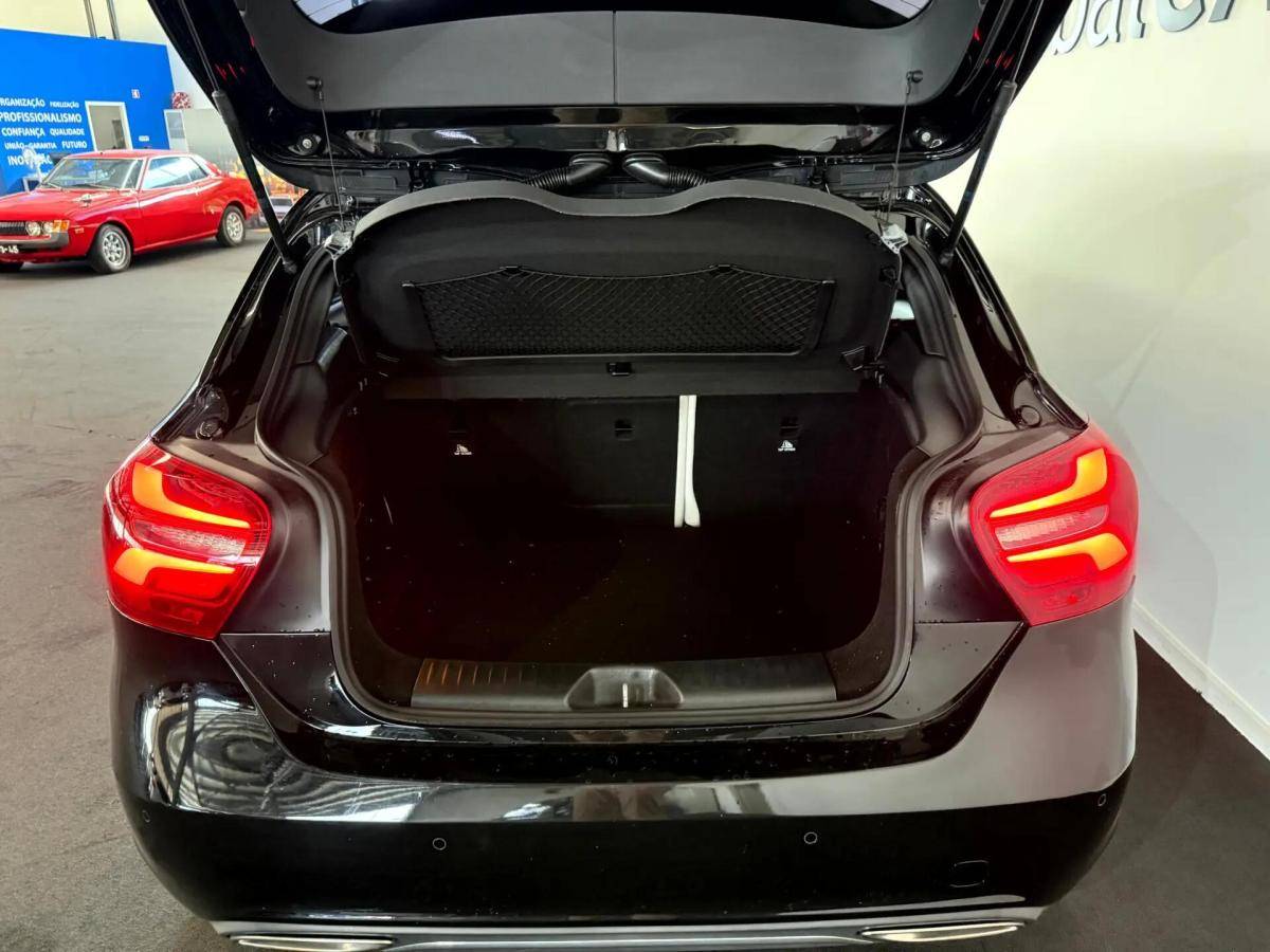 mercedes-benz-classe-a-a-200-2018-diesel-2143cc