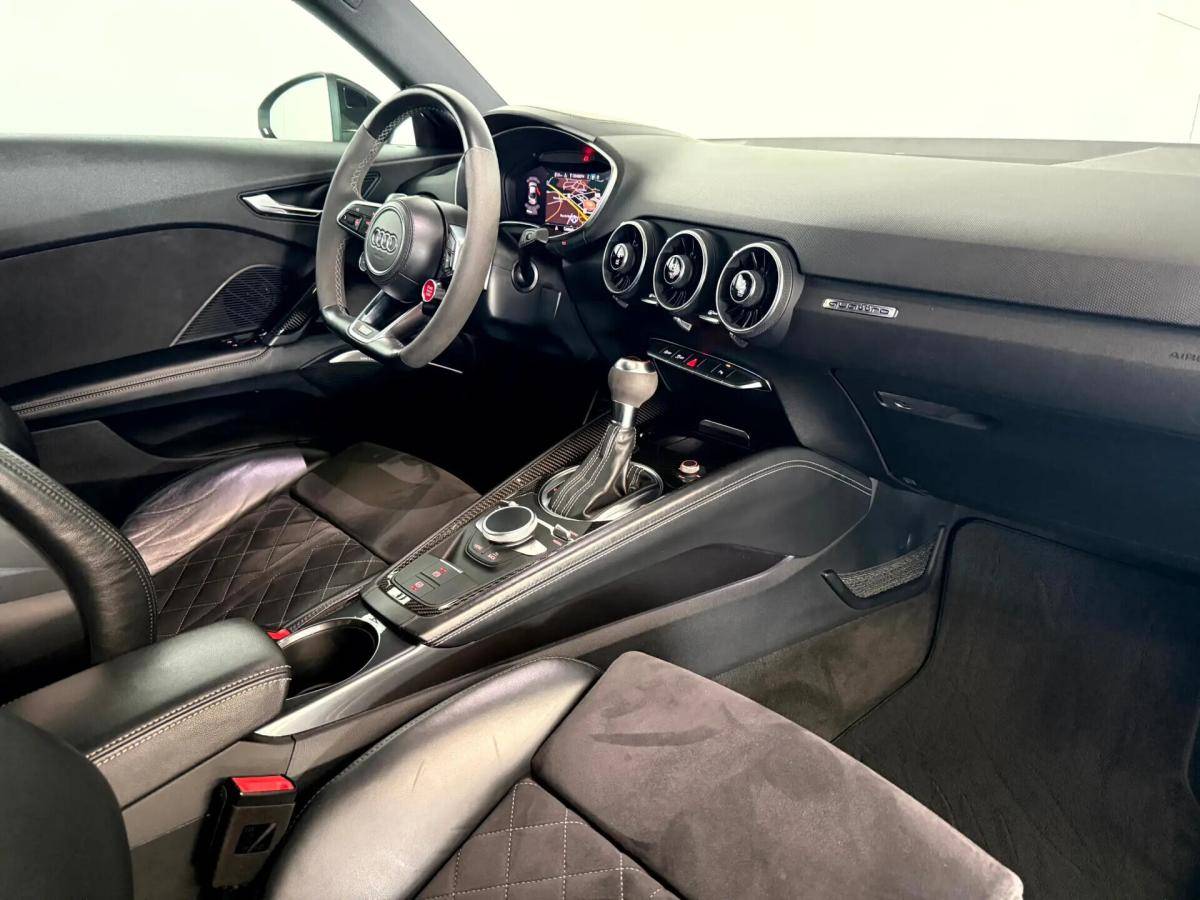 audi-tt-2017-gasolina-2480cc