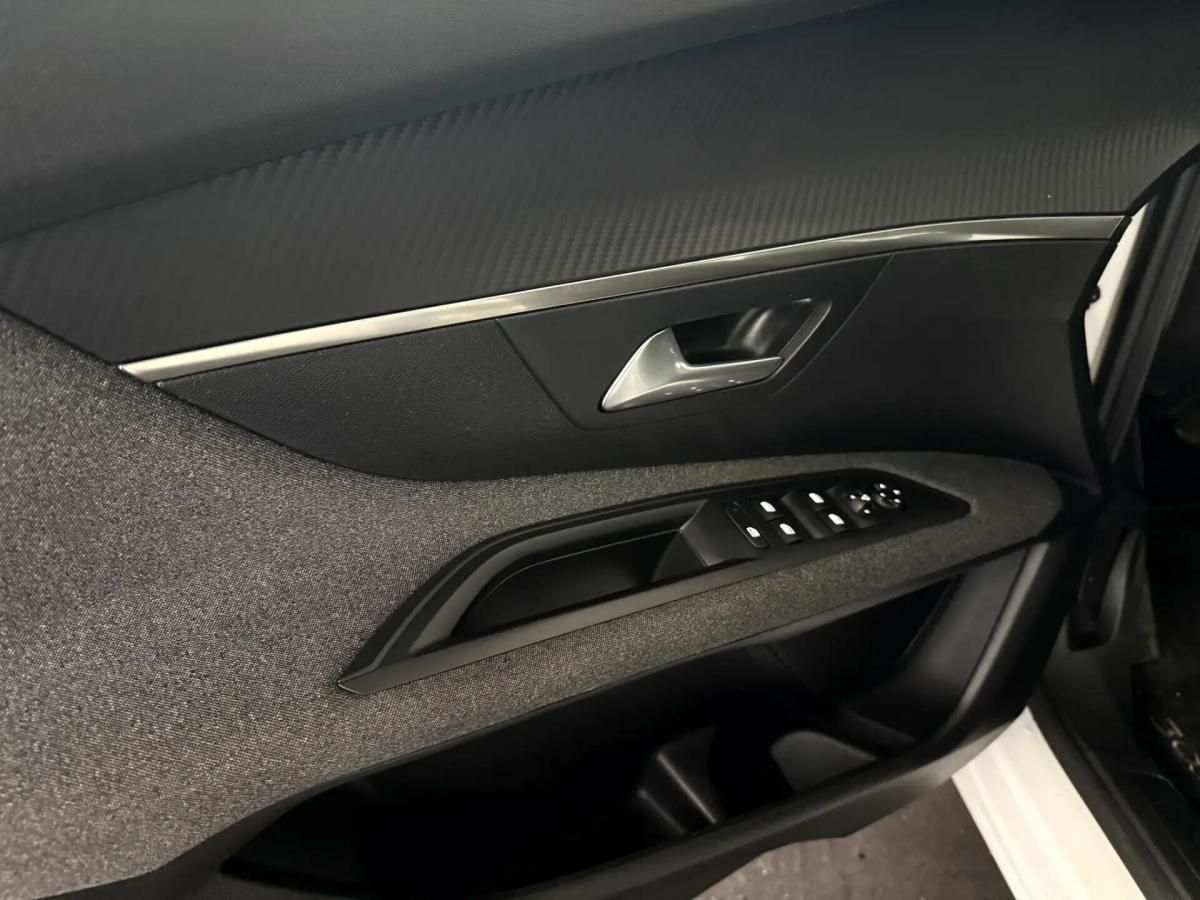 peugeot-3008-2021-diesel-1499cc
