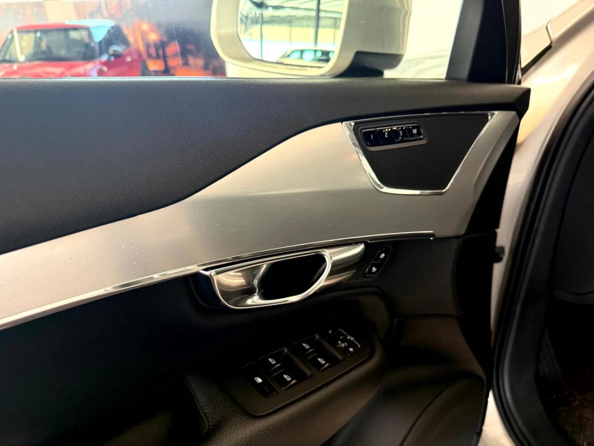 volvo-xc90-2018-hibrido-a-gasolina-1969cc