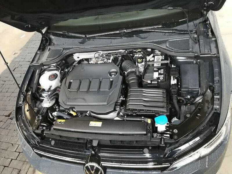 volkswagen-golf-2020-diesel-1968cc