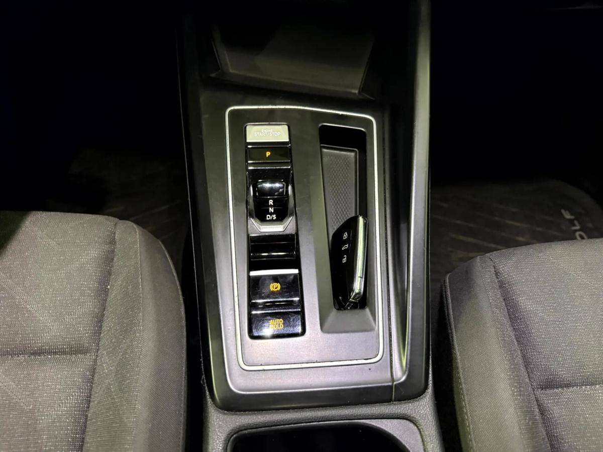 volkswagen-golf-2020-diesel-1968cc