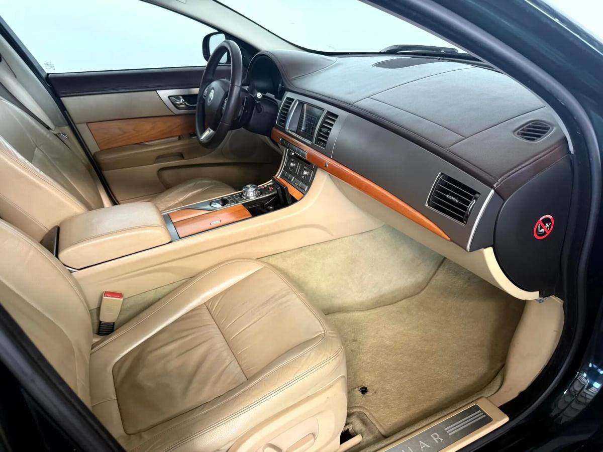 jaguar-xf-2011-diesel-2993cc