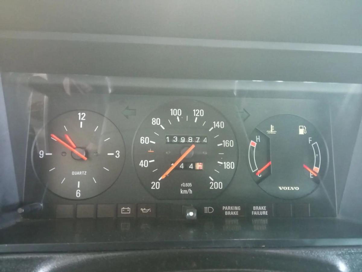 volvo-244-1982-gasolina-2316cc