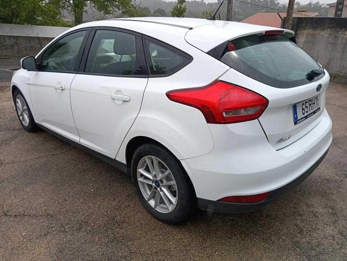 ford-focus-2016-diesel-1499cc